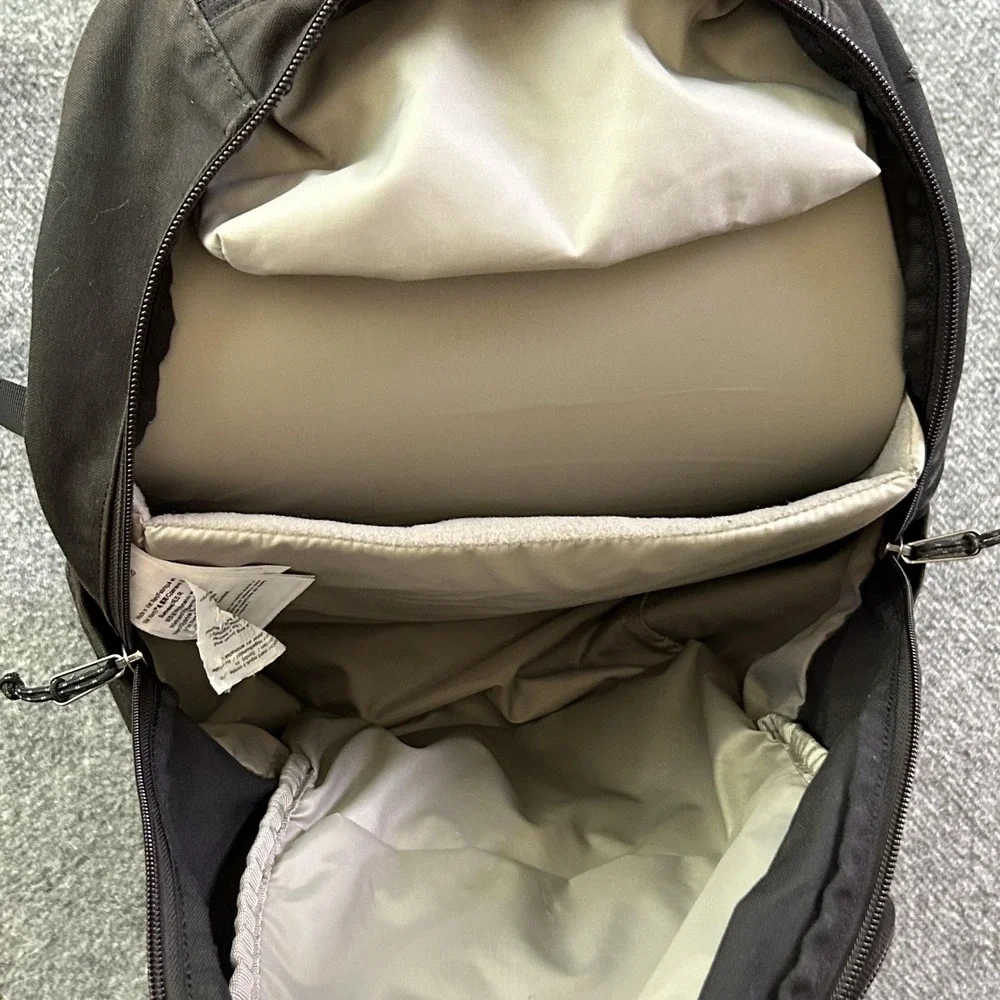 Fjallraven Backpack Black G-1000 Laptop Compartment Travel Daypack Mens